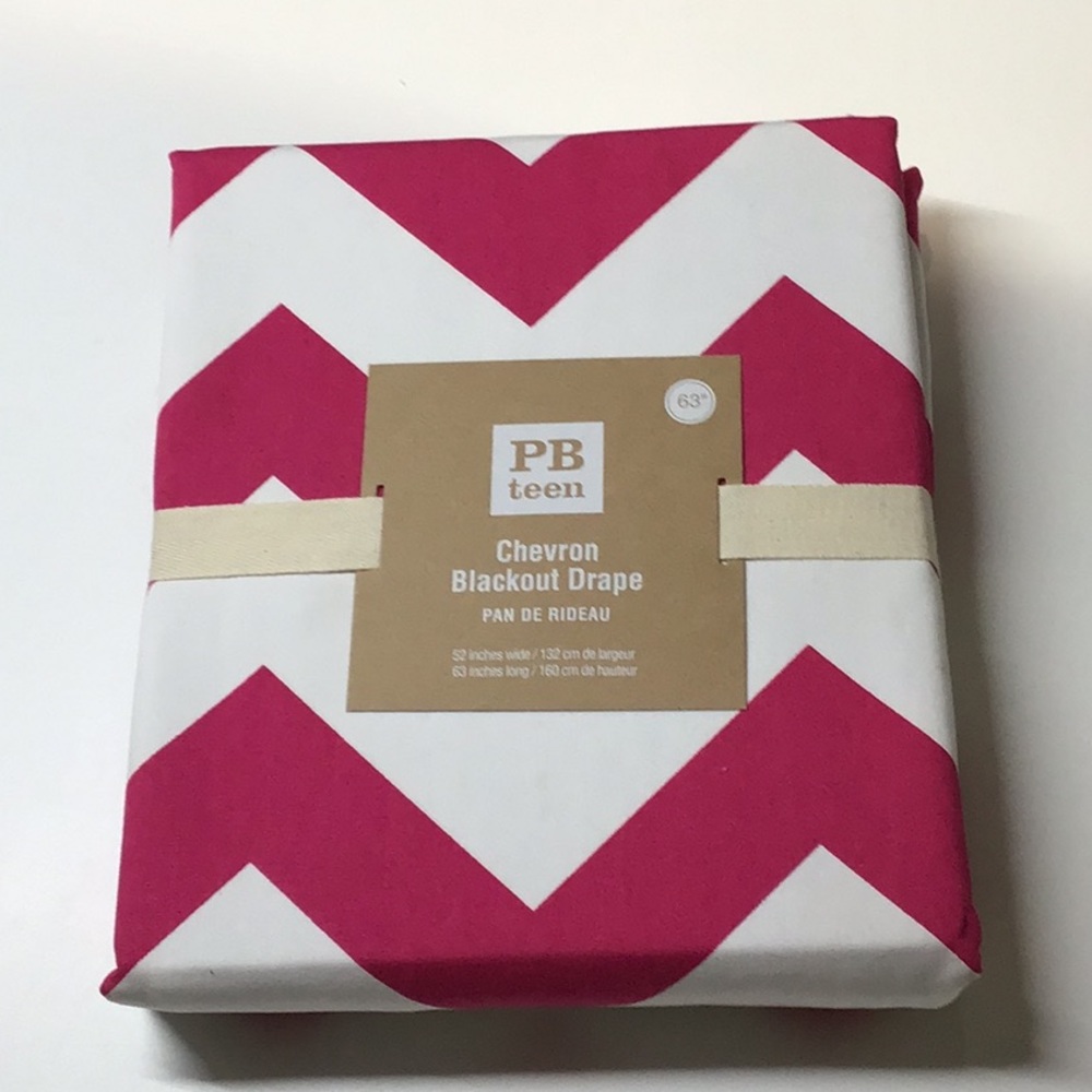 Pottery Barn Teen Chevron Blackout Drape in Pink and White